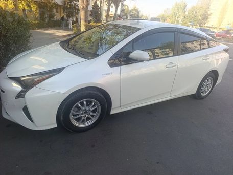 Toyota Prius, 2018 — фото 6