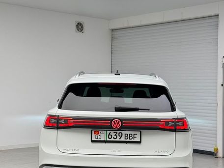 Volkswagen ID.6, 2023 — photo 2