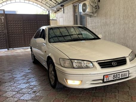 Toyota Camry, 1999 — сүрөт 3