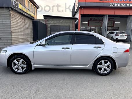 Honda Accord, 2003 — photo 8
