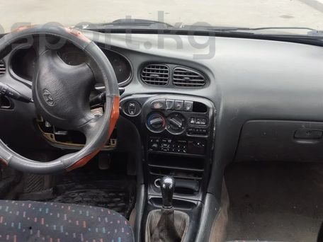 Hyundai Lantra, 1998 — photo 8
