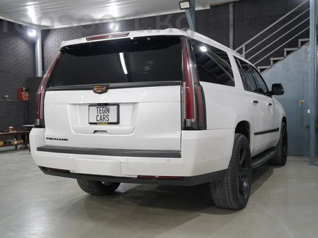 Cadillac Escalade, 2018 — 照片 5