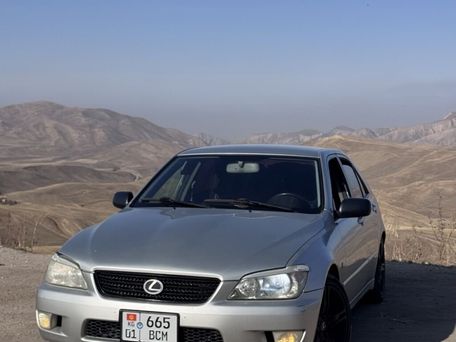 Lexus IS, 2002 — 照片 4