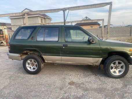 Nissan Terrano, 1995 — photo 6