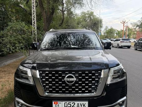 Nissan Patrol, 2010 — 照片 1