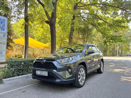 Toyota RAV4, 2019 — 照片 1