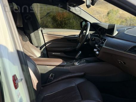 BMW 5 Series, 2018 — сүрөт 11