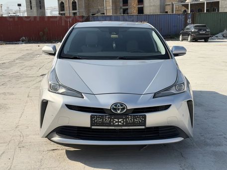 Toyota Prius, 2019 — фото 1