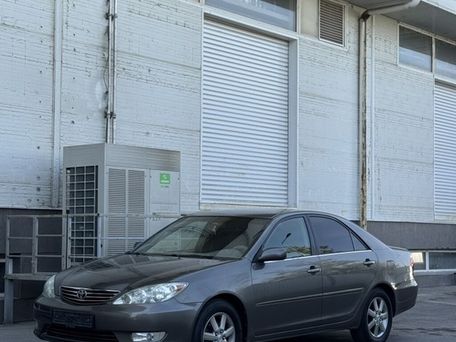 Toyota Camry, 2005 — сүрөт 1