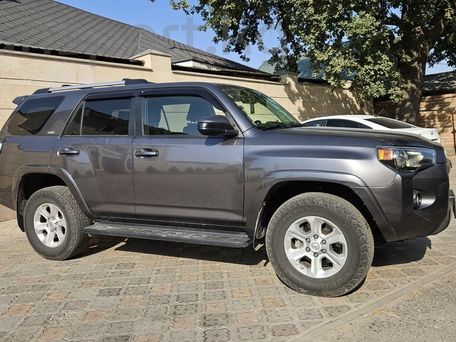 Toyota 4Runner, 2018 — сүрөт 4