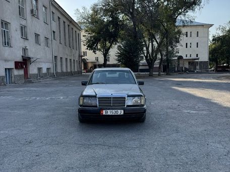 Mercedes-Benz E-Класс, 1991 — фото 4