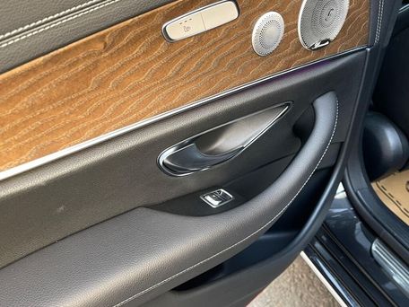 Mercedes-Benz E-Class, 2021 — photo 8