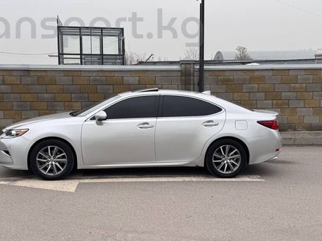 Lexus ES, 2016 — 照片 2