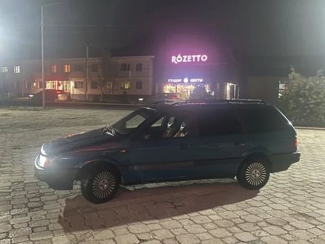 Volkswagen Passat, 1992 — photo 1