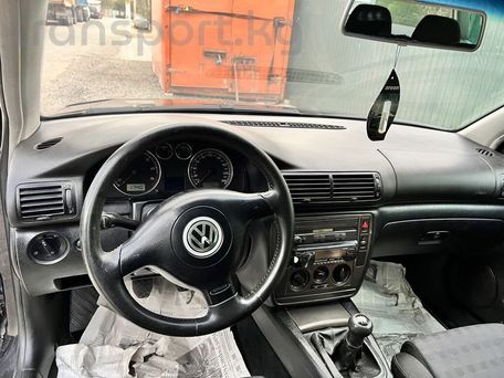Volkswagen Passat, 2002 — photo 10