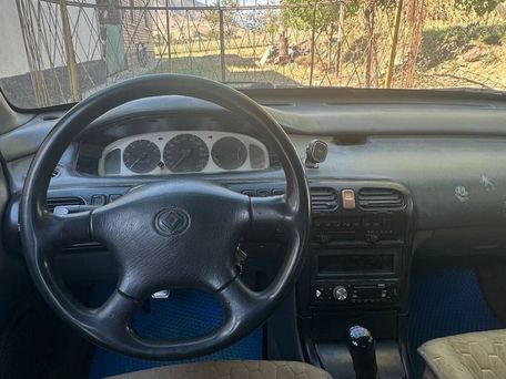 Mazda 626, 1992 — photo 5