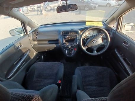Honda Stream, 2000 — 照片 8