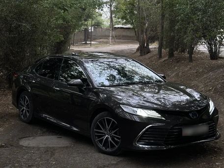 Toyota Camry, 2021 — фото 3