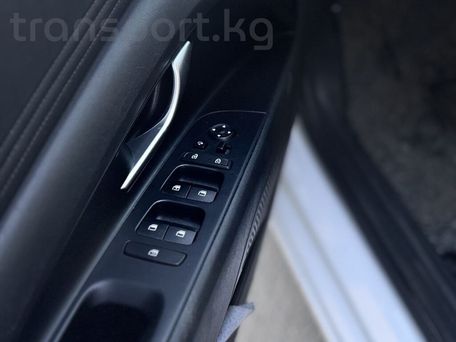Hyundai Elantra, 2020 — сүрөт 9