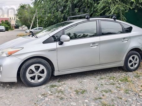 Toyota Prius, 2015 — 照片 11