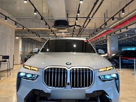 BMW X7, 2022 — фото 1