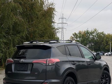 Toyota RAV4, 2016 — photo 8