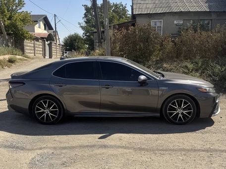 Toyota Camry, 2021 — сүрөт 2