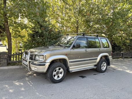 Isuzu Trooper, 2000 — фото 2