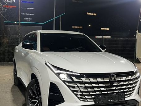 Changan UNI-Z, 2026 — photo 1