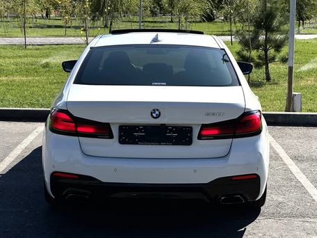 BMW 5 серии, 2021 — 照片 4