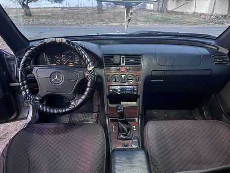 Mercedes-Benz C-Класс, 1995 — photo 10