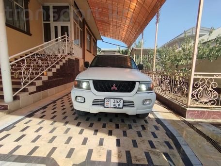 Mitsubishi Montero Sport, 2001 — 照片 8