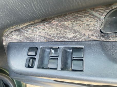 Nissan Terrano, 1995 — photo 2