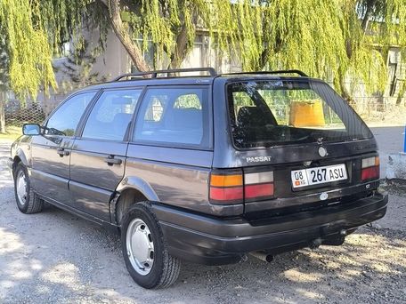 Volkswagen Passat, 1989 — 照片 3