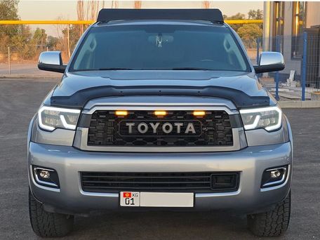 Toyota Sequoia, 2013 — фото 10