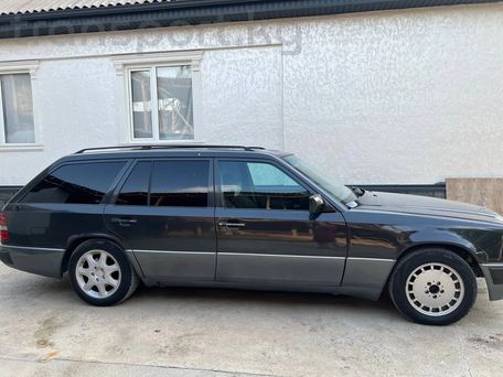 Mercedes-Benz E-Class, 1994 — сүрөт 5