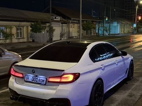 BMW 5 Series, 2020 — photo 4