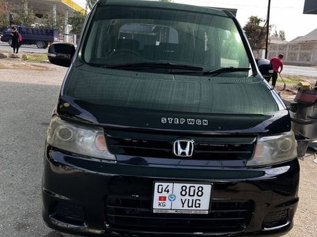 Honda Stepwgn, 2003