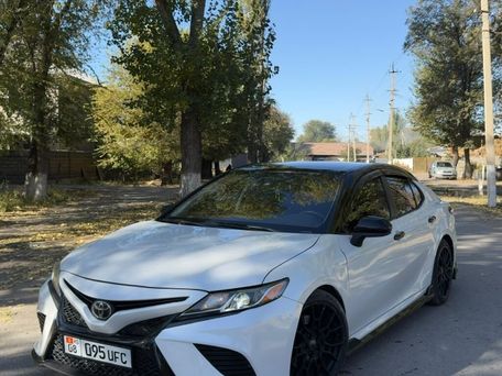 Toyota Camry, 2019 — photo 3