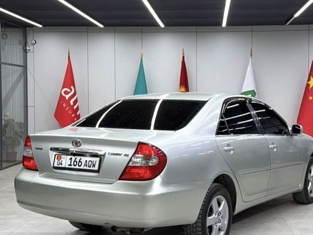 Toyota Camry, 2002 — фото 1