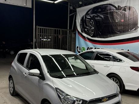 Chevrolet Spark, 2018 — 照片 2