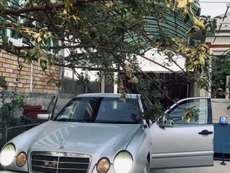 Mercedes-Benz E-Класс, 1996 — сүрөт 4