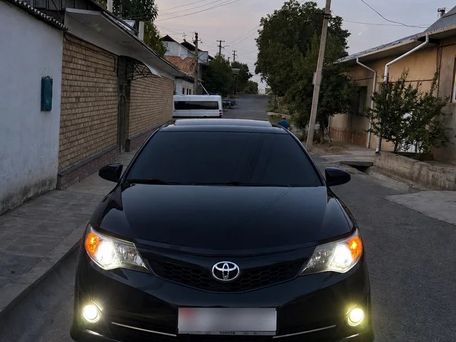 Toyota Camry, 2014