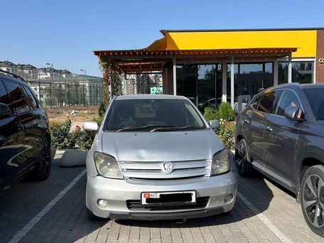 Toyota Ist, 2003 — photo 2