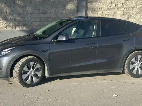 Tesla Model Y, 2022 — photo 9