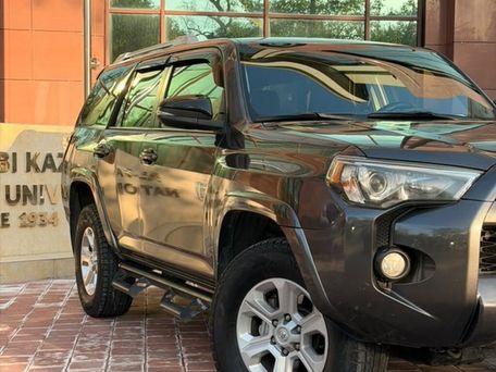 Toyota 4Runner, 2016 — фото 2