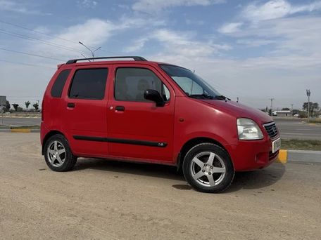 Suzuki Wagon R+, 2004 — 照片 1