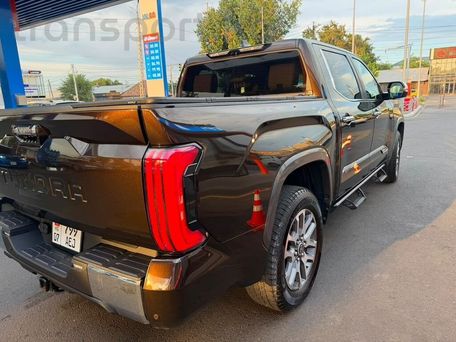 Toyota Tundra, 2023 — photo 8