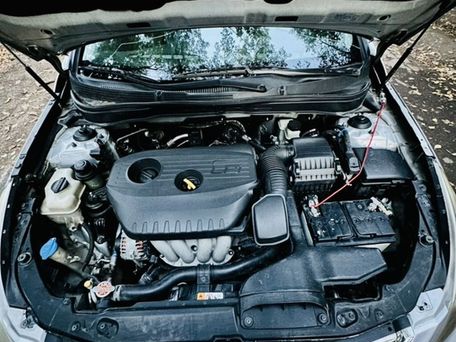 Hyundai Sonata, 2012 — 照片 10