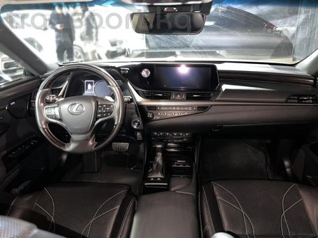 Lexus ES, 2019 — 照片 10